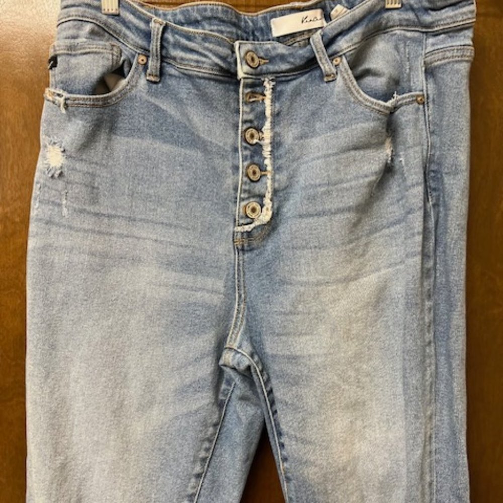 KanCan Size XL Jeans